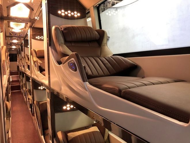 Xe Lovabus Giường nằm Nội thất Limousine giường nằm 34 chỗ