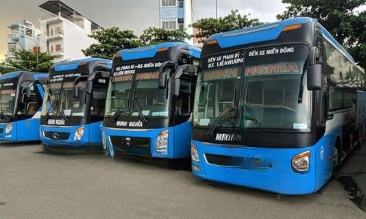 Xe Minh Nghĩa Mặt trước xe Bên hông xe Giường nằm 41 chỗ