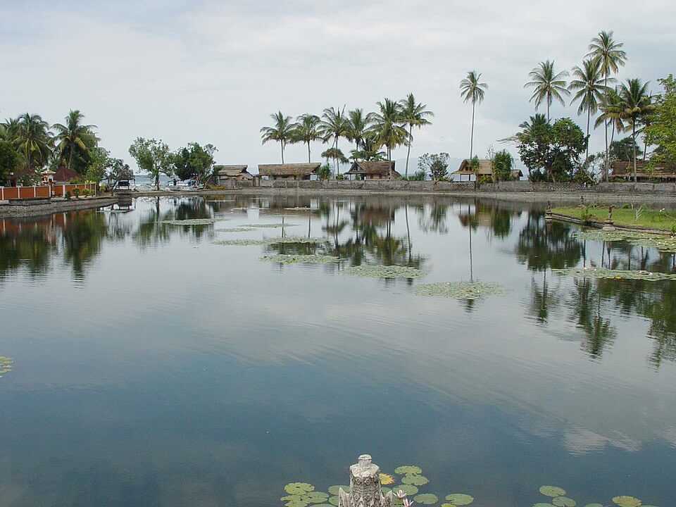 Penyewaan Rumah Liburan di Candidasa Beach