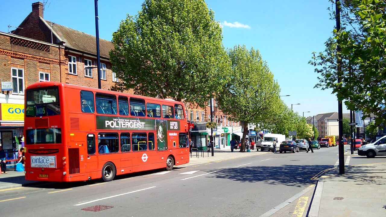 Bed and breakfast in Greenford