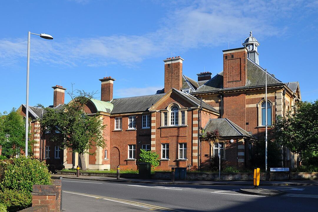 Bed and breakfast in Surbiton