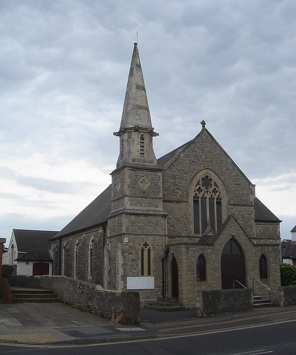 Last minute cottages in Lancing