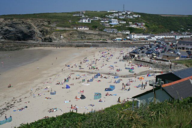 Last minute cottages in Portreath