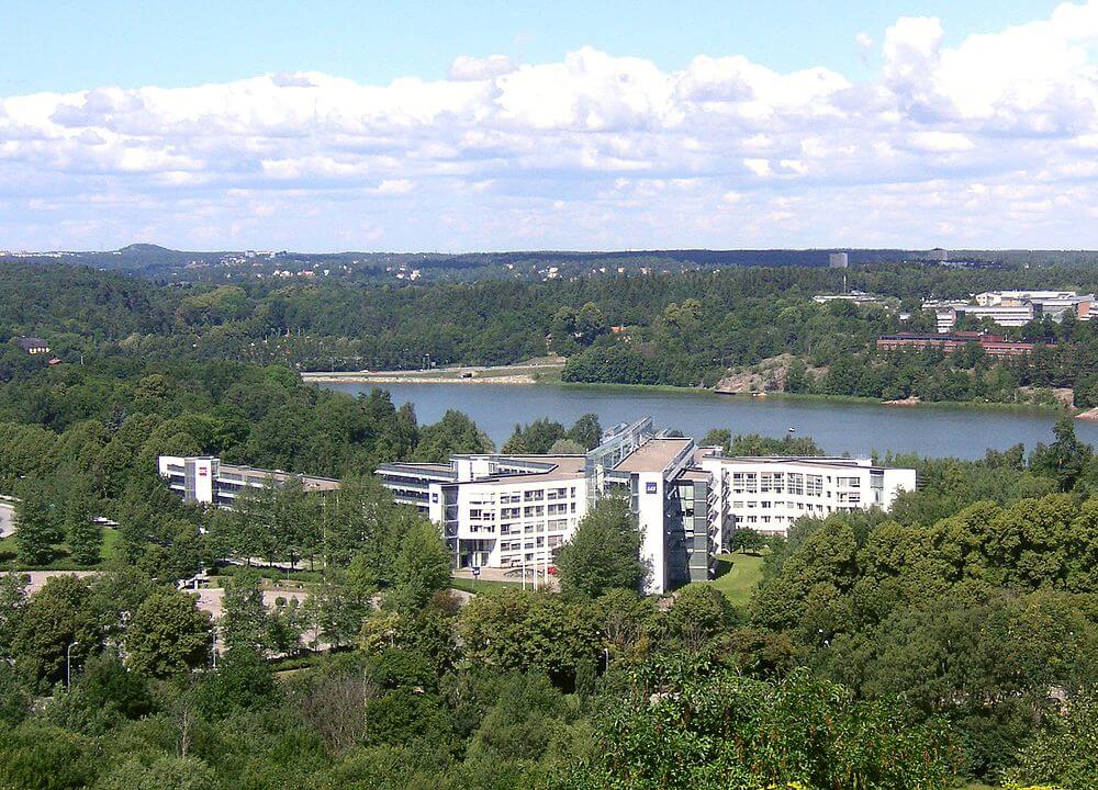 Semesterhem Boenden i Solna?