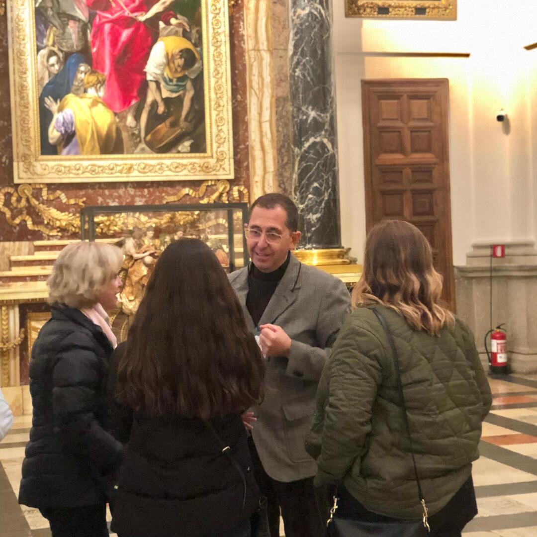 Visita privada en Toledo saltando la fila de tickets en la Catedral
