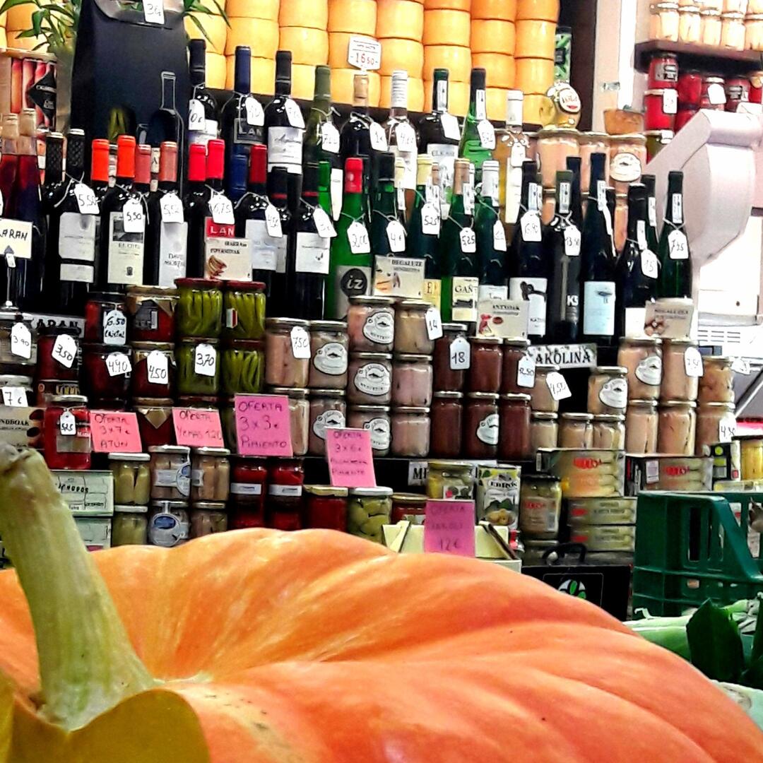 Comida Privada-Recorrido histórico y comida en un Club de Gastronomía de San Sebastián en San Sebastián