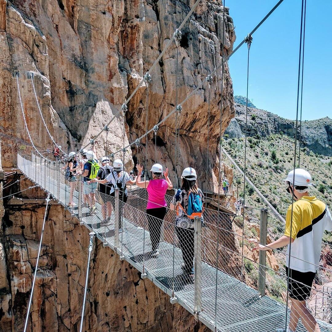 Excursión de Día Completo al Caminito del Rey en Sevilla