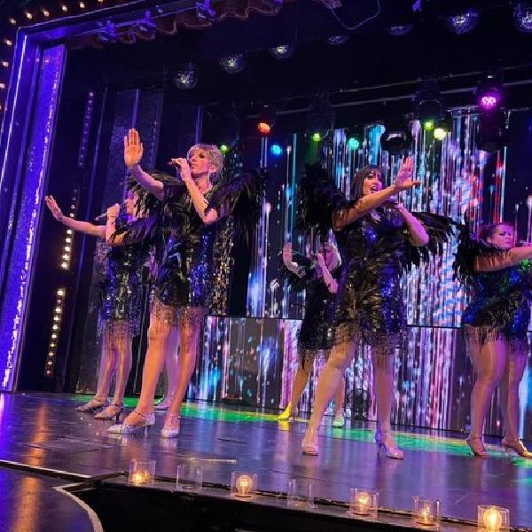 Gran Canaria : MHT Comedy Drag Dinner Show & 3 - Curso Comida en Gran Canaria