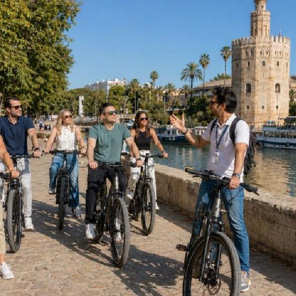 Sevilla City E-Bike Tour : Los mejores monumentos de Sevilla en Sevilla