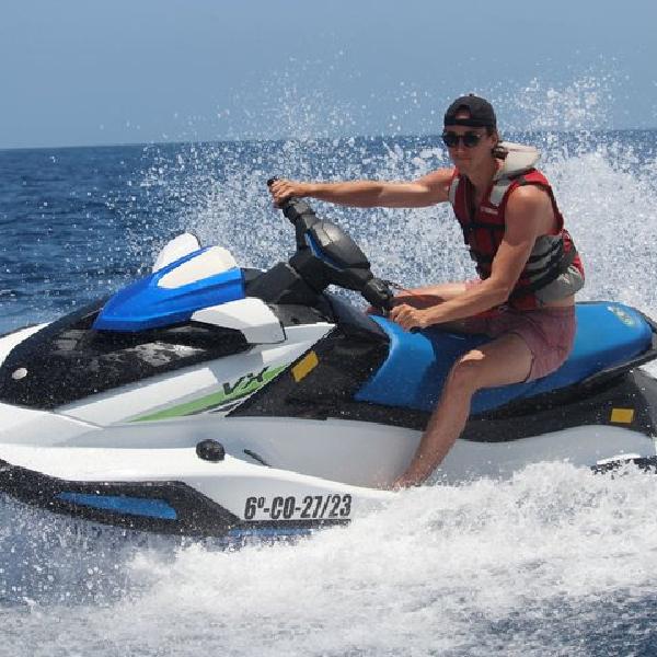 Tenerife: Excursión en moto acuática de 40 minutos o 1 hora. en Tenerife