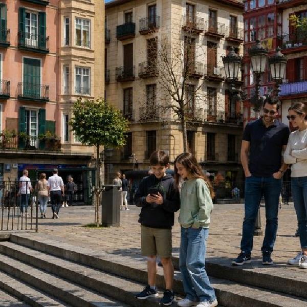 Bilbao búsqueda del tesoro & Highlights tour a pie autoguiado