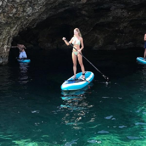 Paddle Surf y Snorkel por cuevas marinas en Ibiza en Ibiza