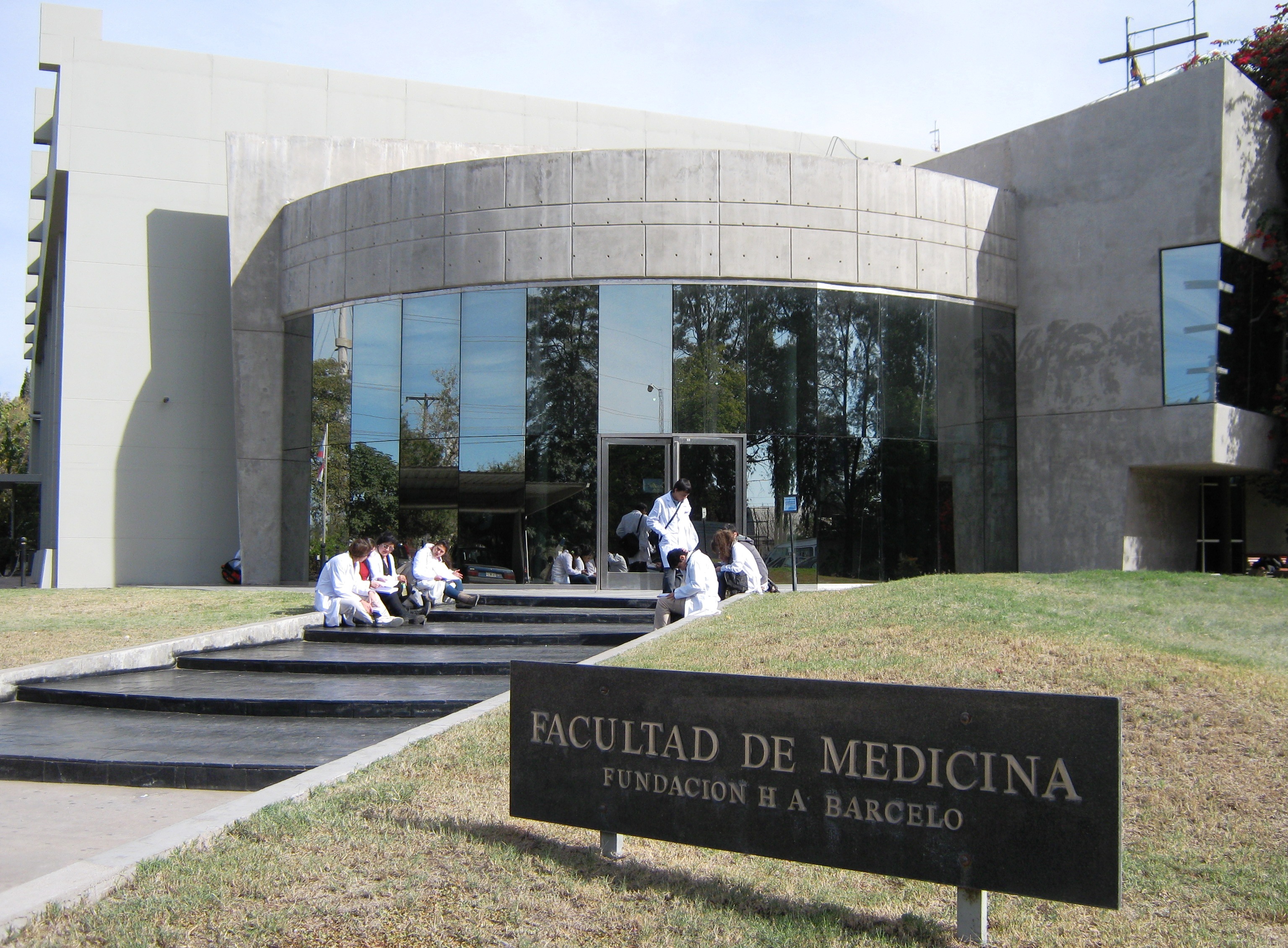 Instituto Universitario de Ciencias de la Salud Fundación H. A. Barceló