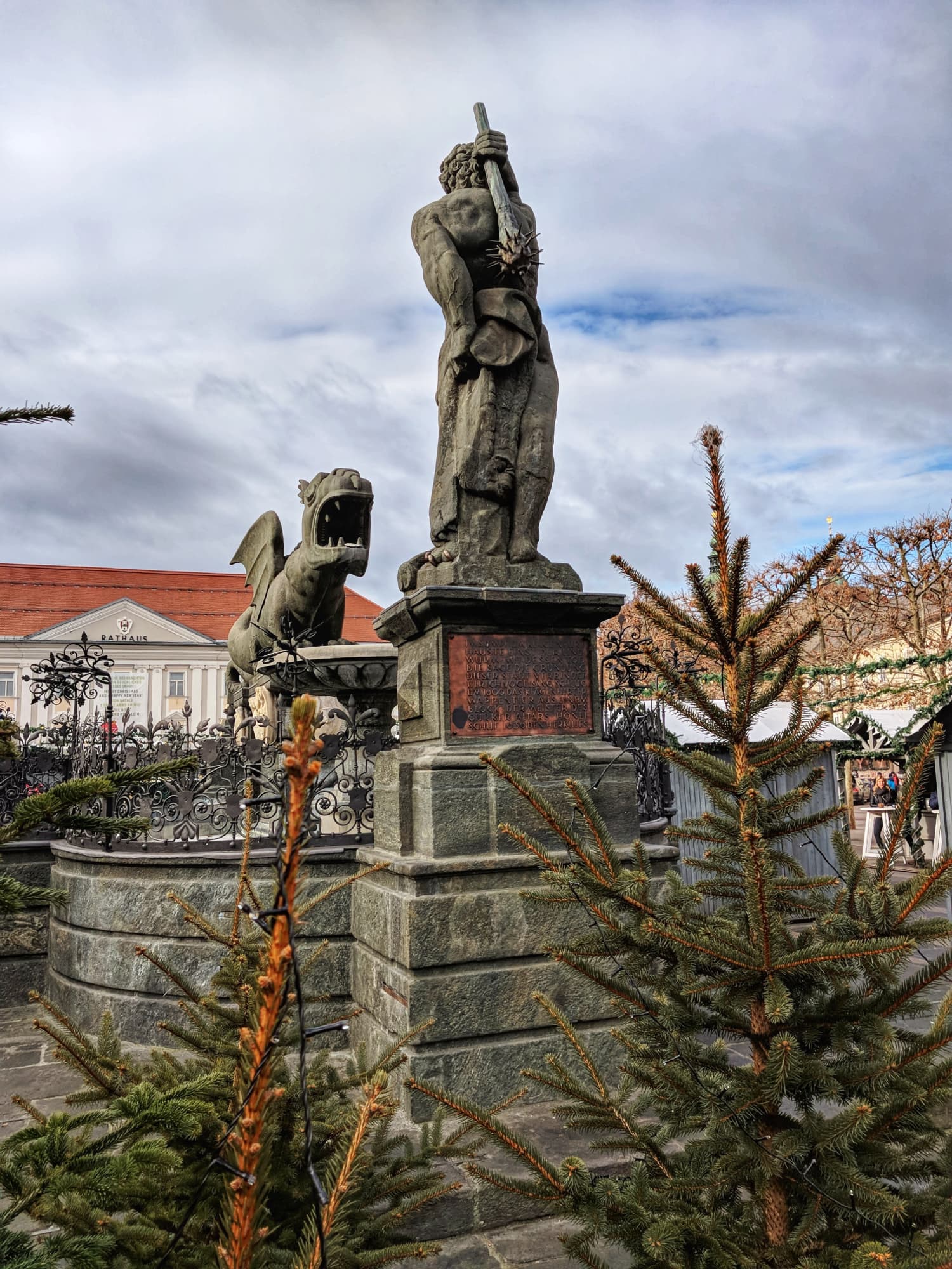 Altra inquadratura sul Lindwurm di Klagenfurt