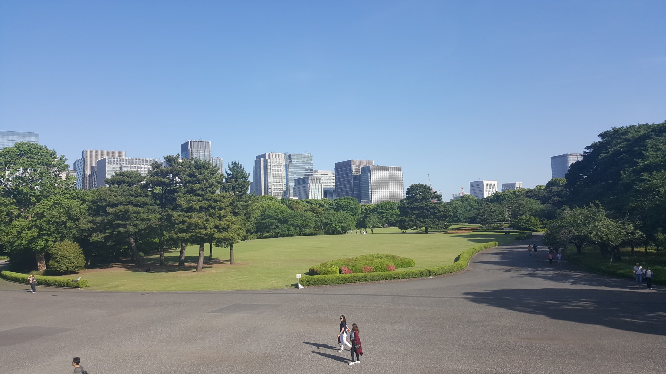 Vista sui giardini imperiali di Tokyo