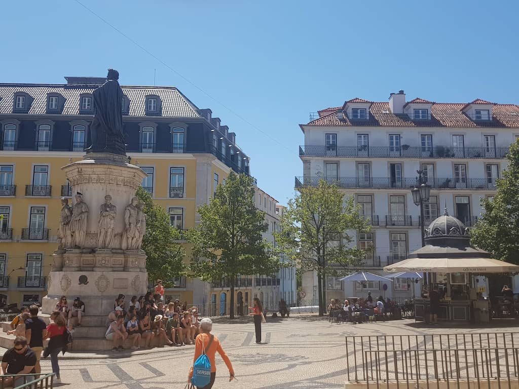 Praça Luís de Camões a Lisbona