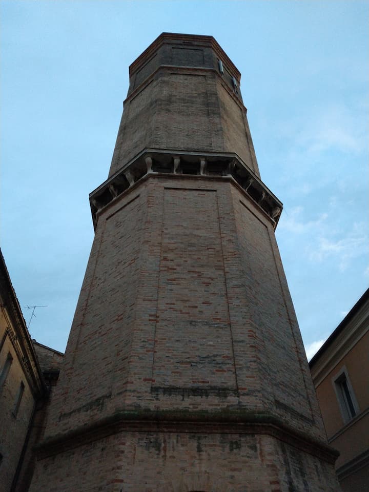 Torre del passero solitario