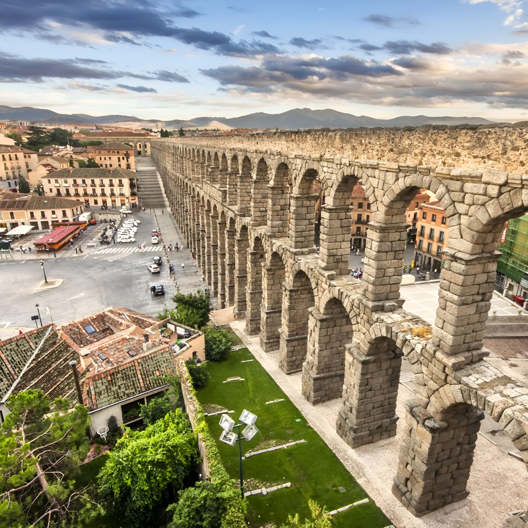 Tour Ávila y Segovia con entradas a monumentos desde Madrid en Madrid