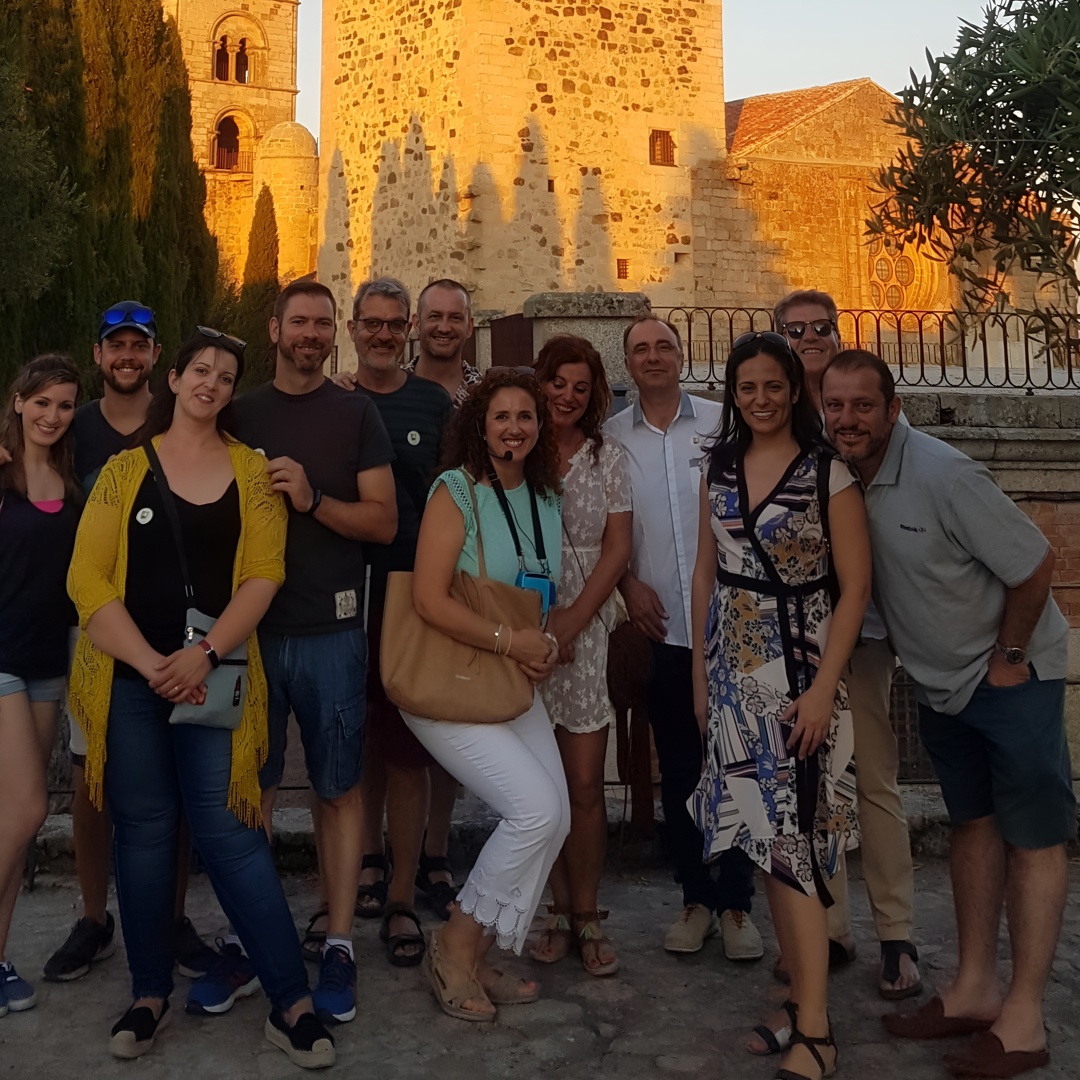 Visita Trujillo Escenario Medieval y Ruta de Los Descubridores