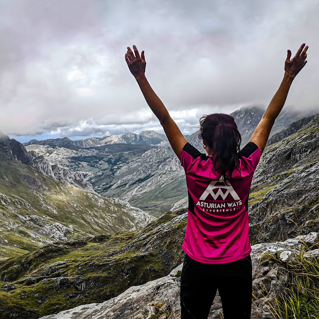 Dia Completo de Senderismo en Parque Nacional Picos de Europa