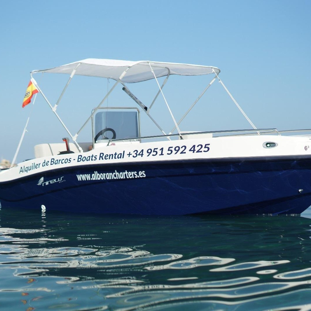 Alquiler De Barcos Sin Licencia en Nerja en Málaga