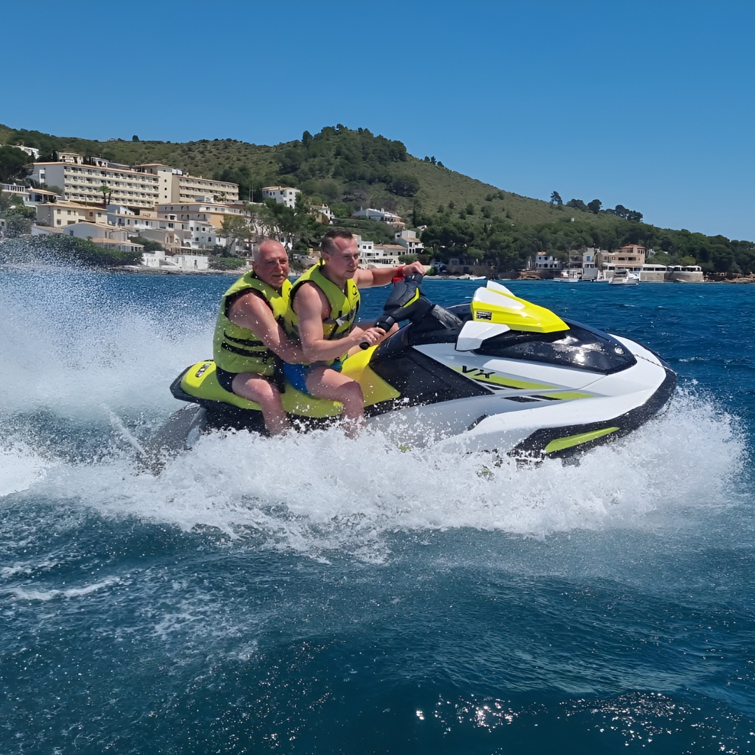 Alquiler de moto de agua en la Bahía de Alcudia 60 minutos en Mallorca