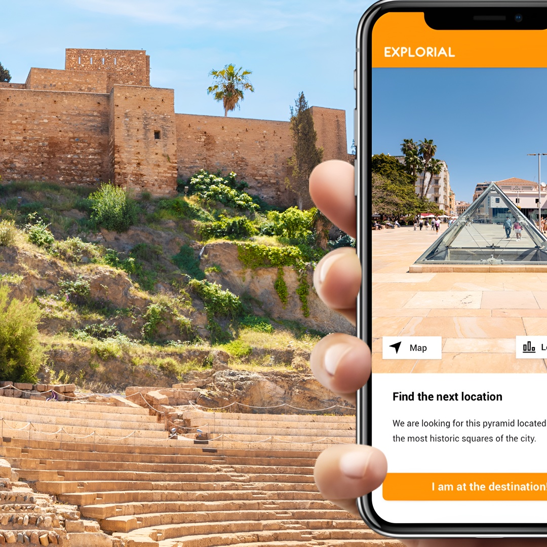 Tour a pie por la ciudad autoguiado de Málaga y búsqueda del tesoro