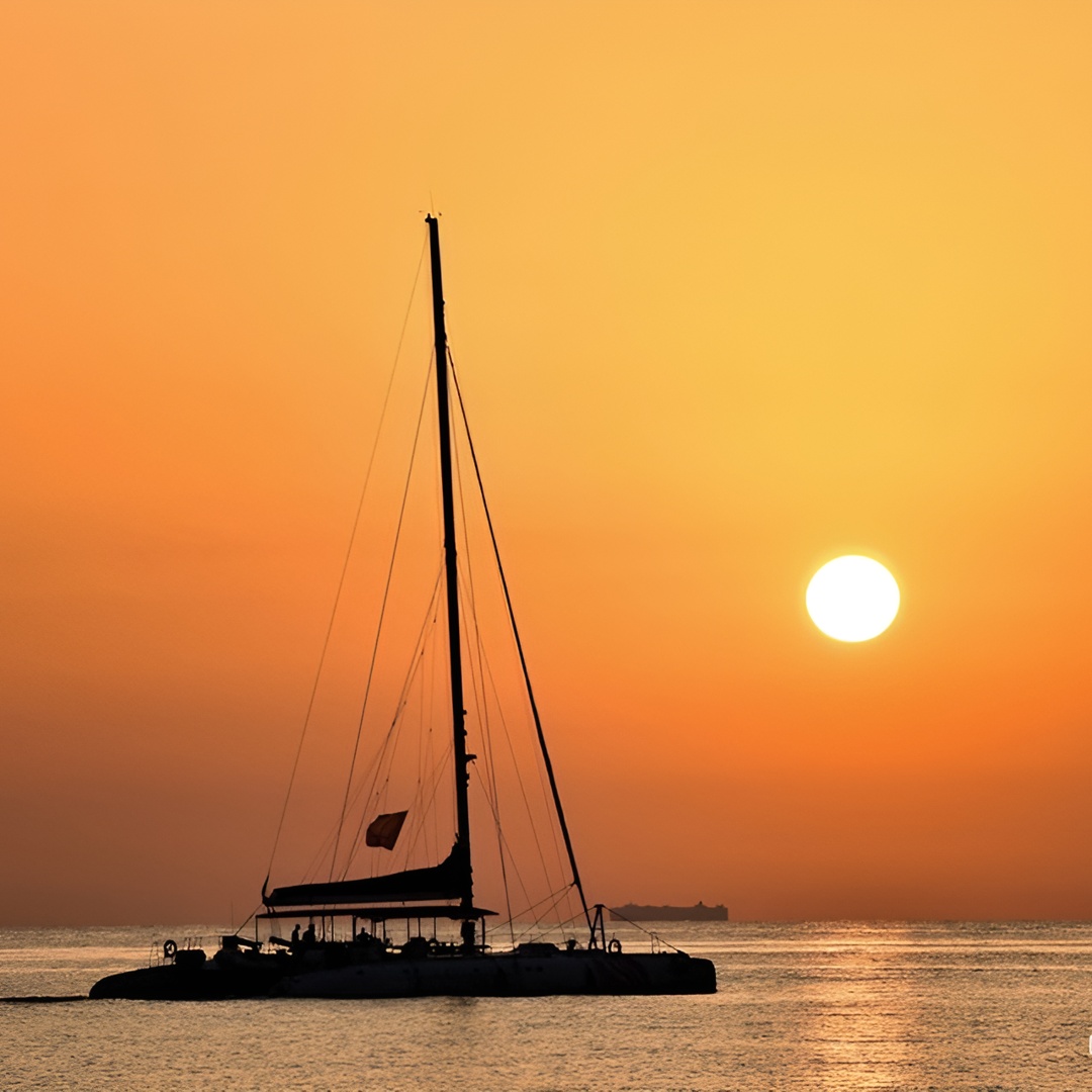Puesta de Sol en Dénia desde el Catamaran