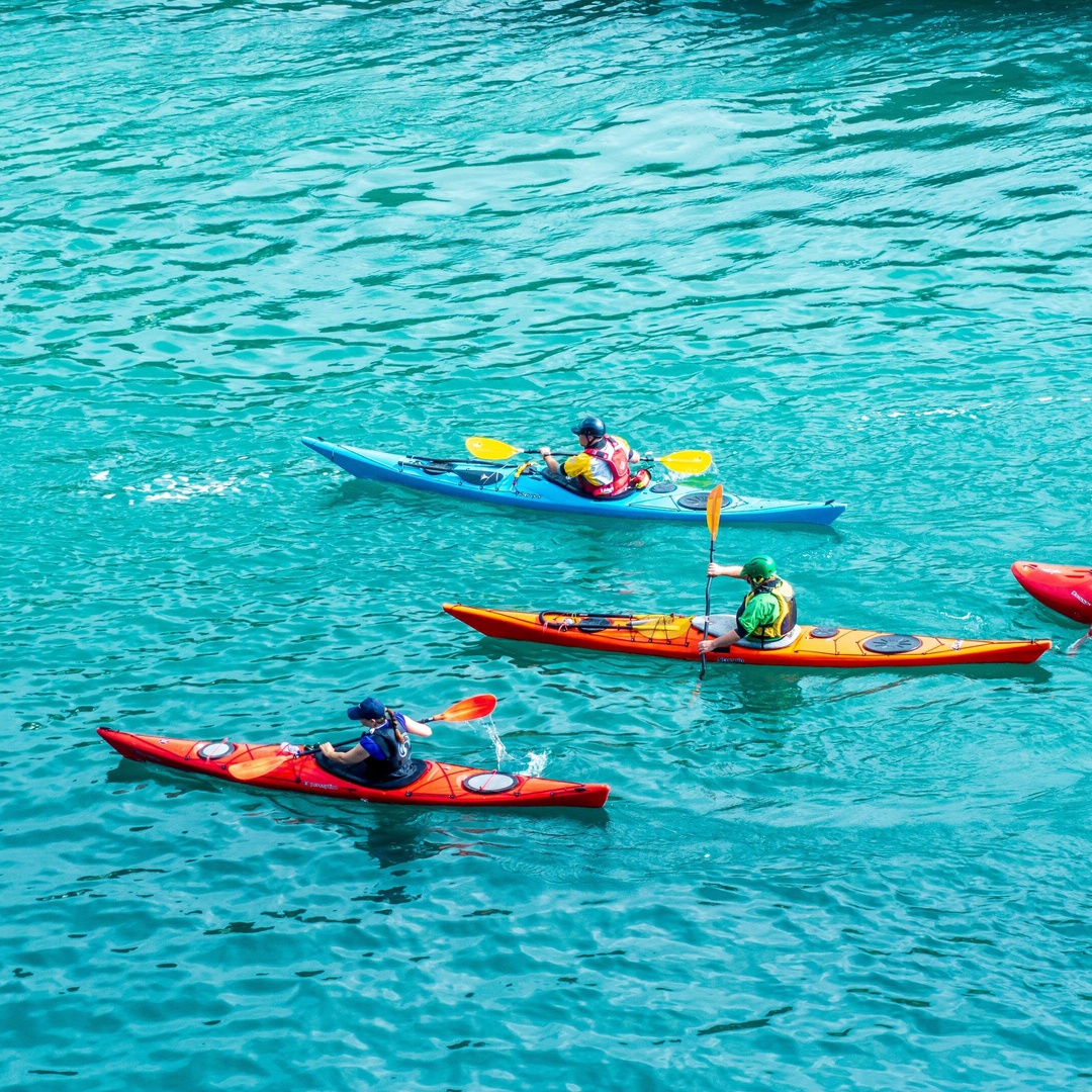 Barcelona : Costa Brava Grupo de Snorkel y Kayak con Almuerzo