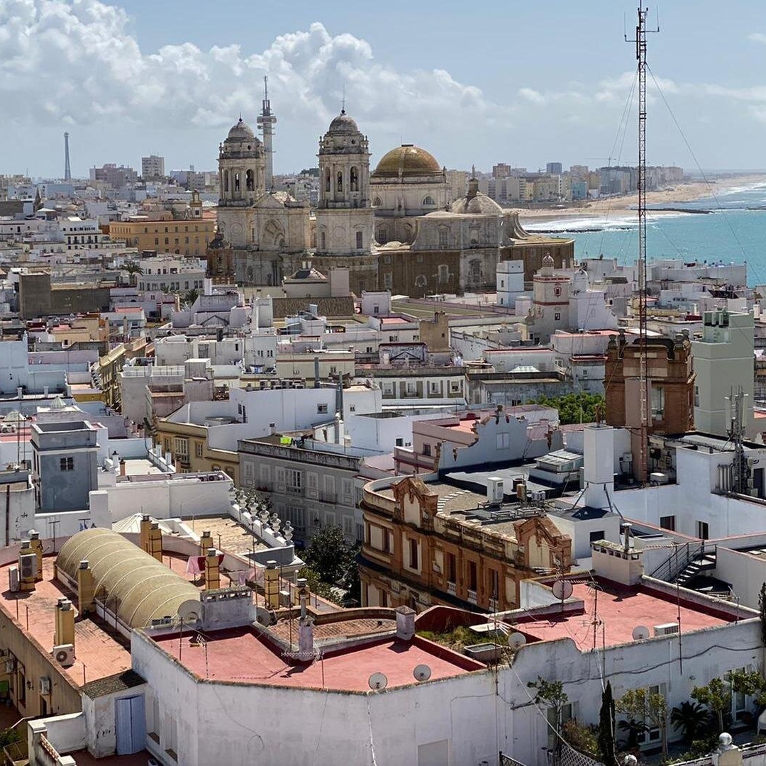 Cádiz Tapa (comida) y tour a pie - Tour privado de medio día en Cádiz