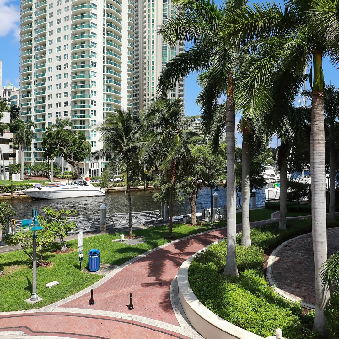 Fort Lauderdale Riverwalk Selvguidet Lydvandringstur
