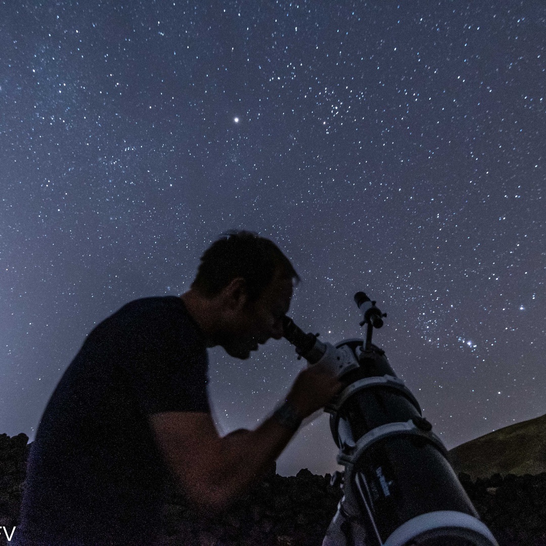 Observación de estrellas desde la zona de Los Molinos, Guía Starlight en Fuerteventura