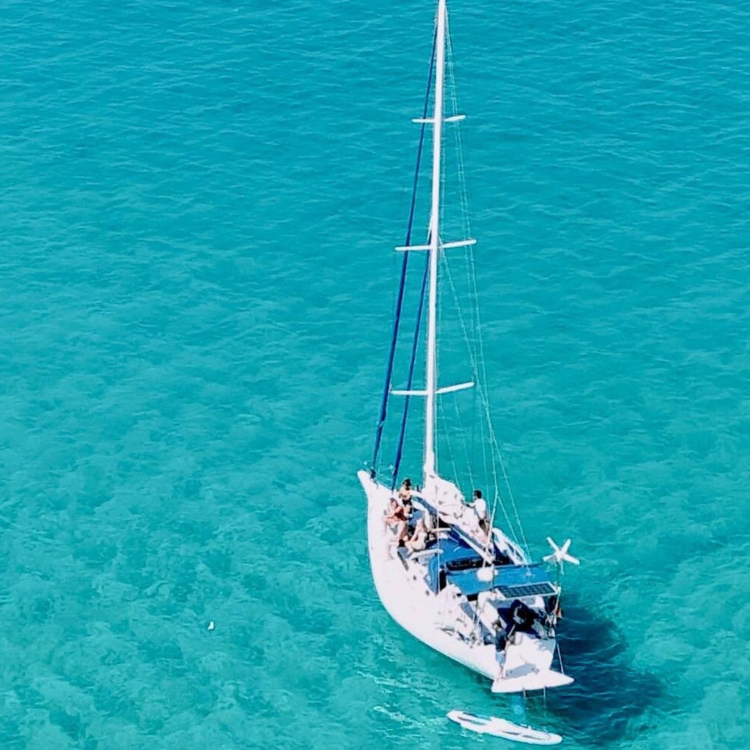 Aventura en Velero en Mallorca con Snorkel, snacks & bebidas en Mallorca