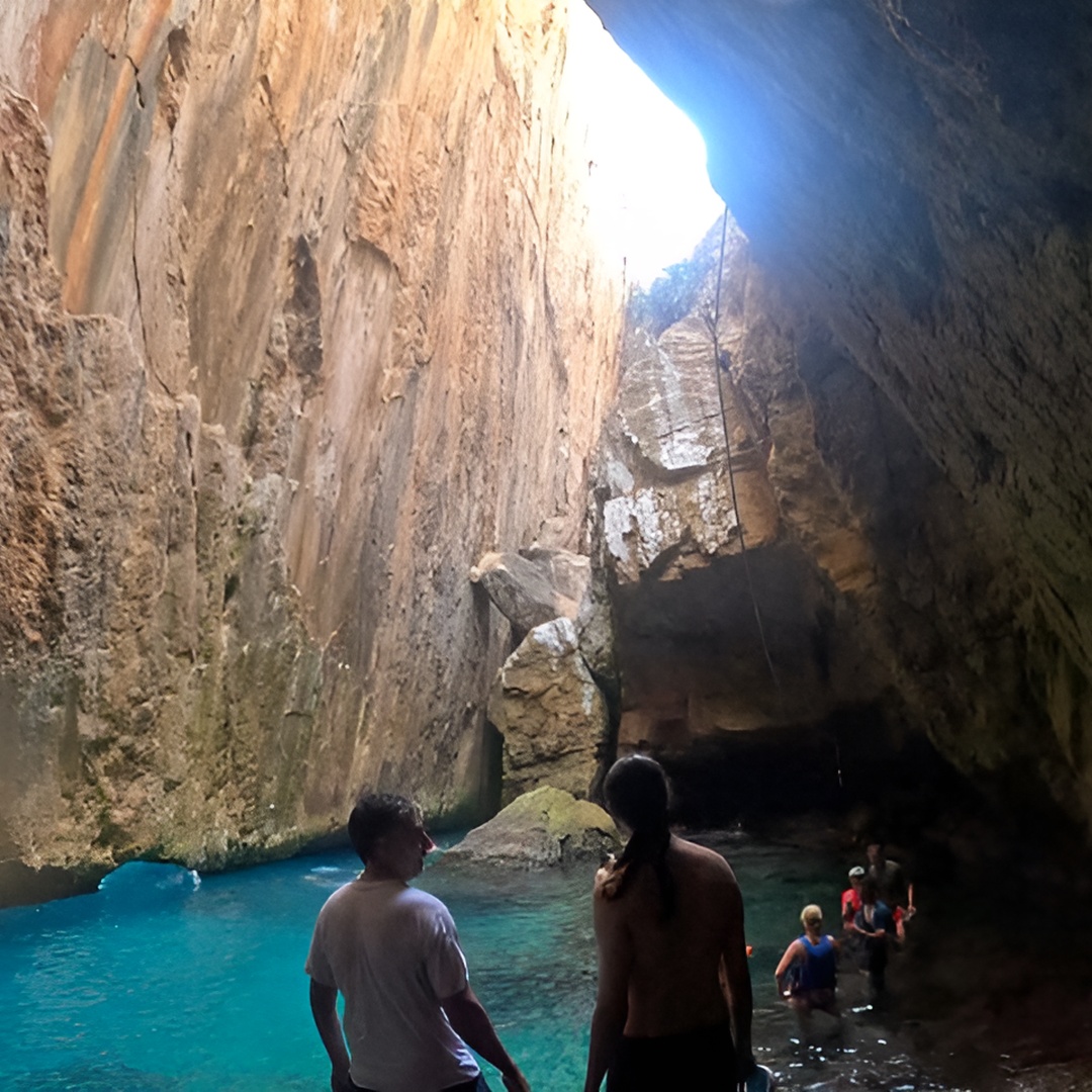 Excursión en Kayak a Cala de Moraig ,Cueva de los Peces y Testos
