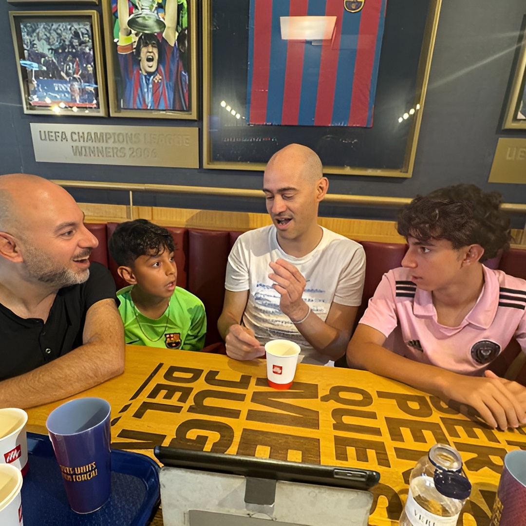 Descubran los secretos de Messi en el Barça Café - Camp Nou en Barcelona