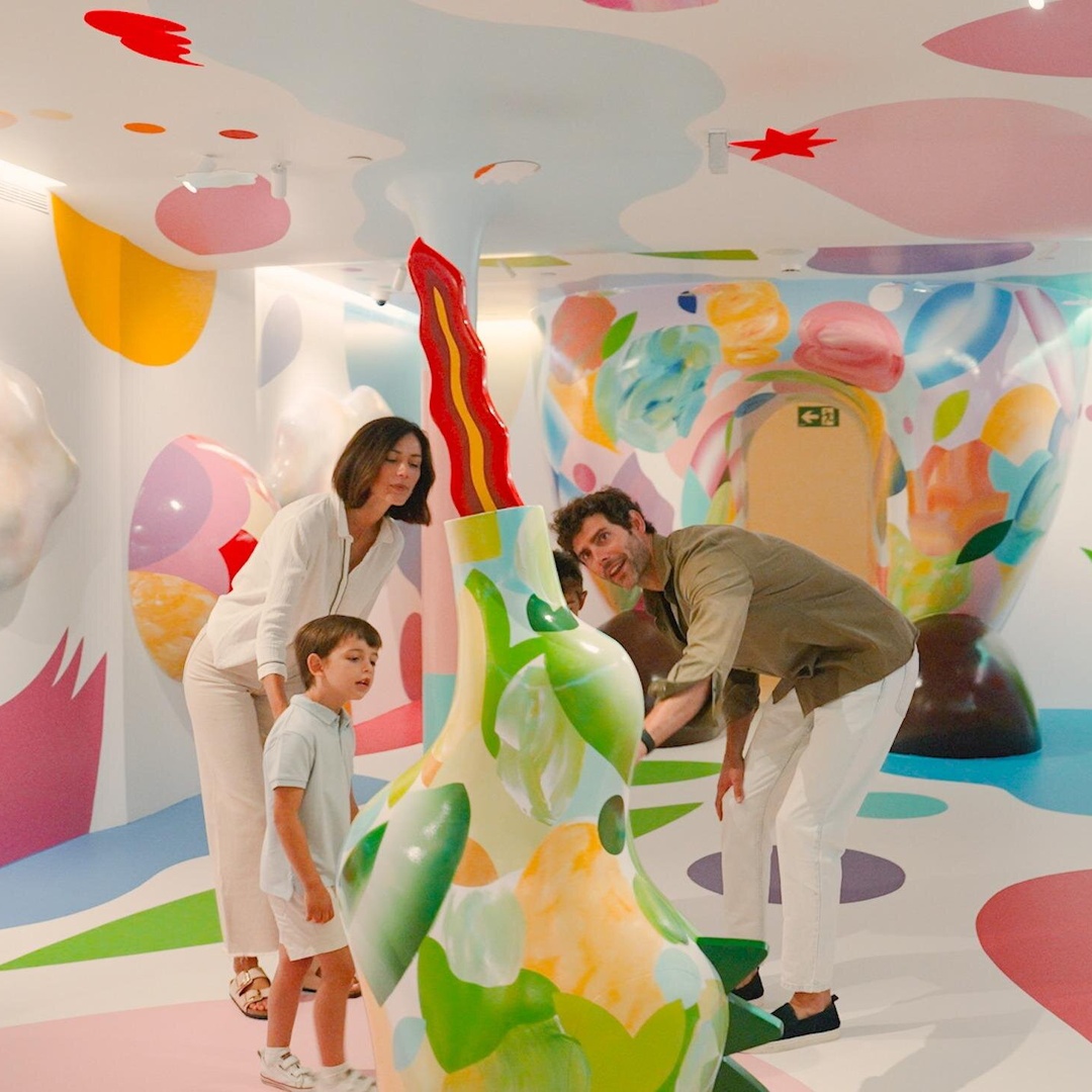 2-in-1 Barcelona Pass: White Rabbit + House of Candy