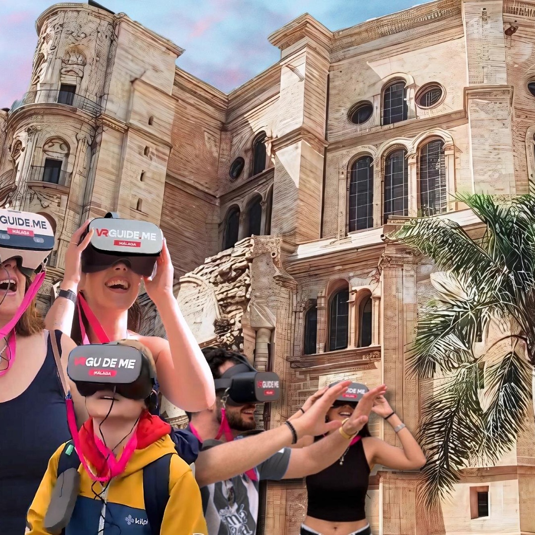 Málaga Tour with VR Stops: Alcazaba, Roman Theatre, Picasso &more en Málaga