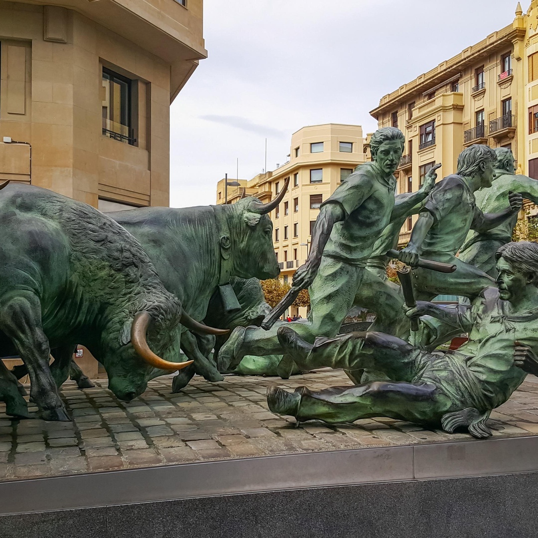 Visita guiada a pie por el Smartphone de Pamplona de Hemingway