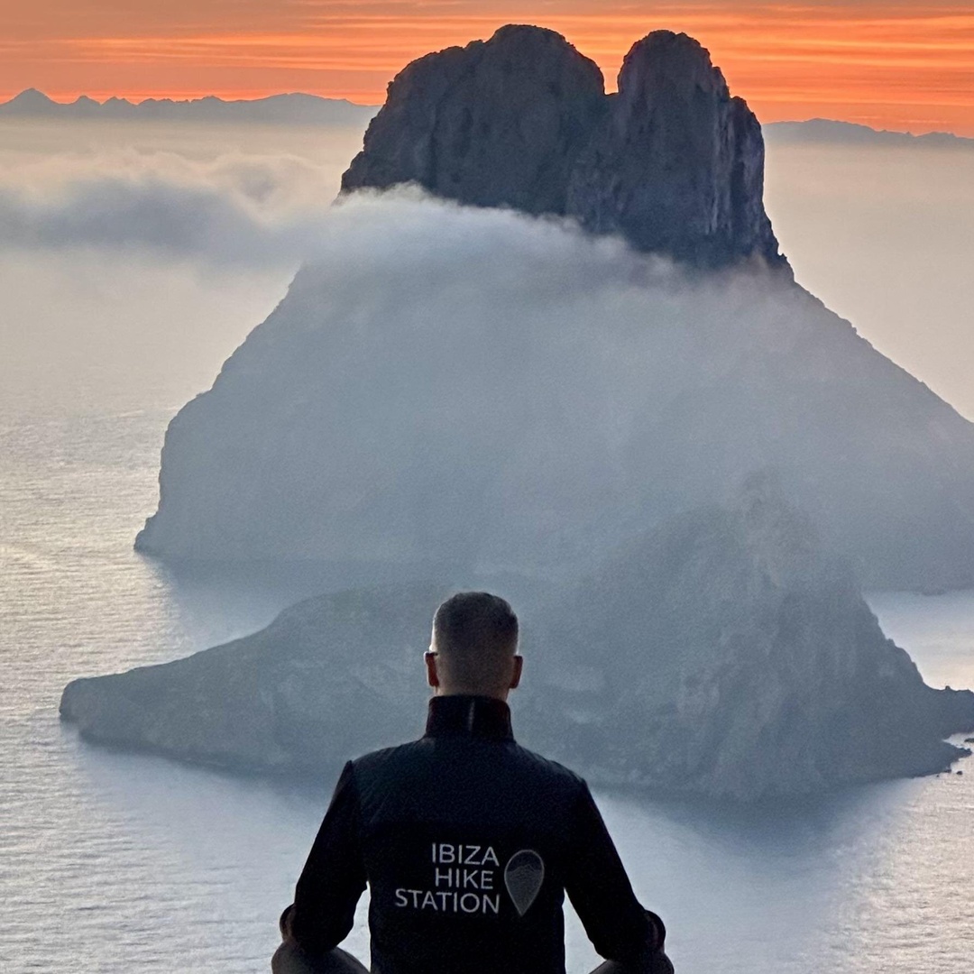 Ibiza Transformative Hiking Experience Es Vedrà en Ibiza