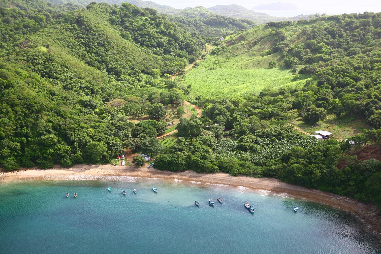 140 Acres of Coastal Land and Oceanfront for Sale in Guanacaste