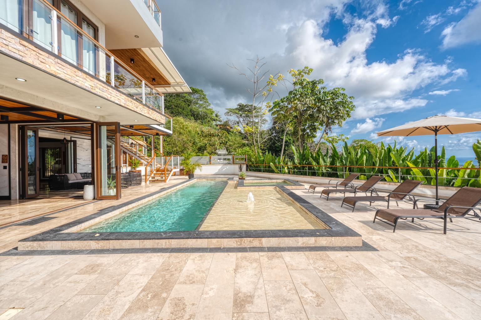 Luxury Carabao Villa in Uvita Close to Dominical