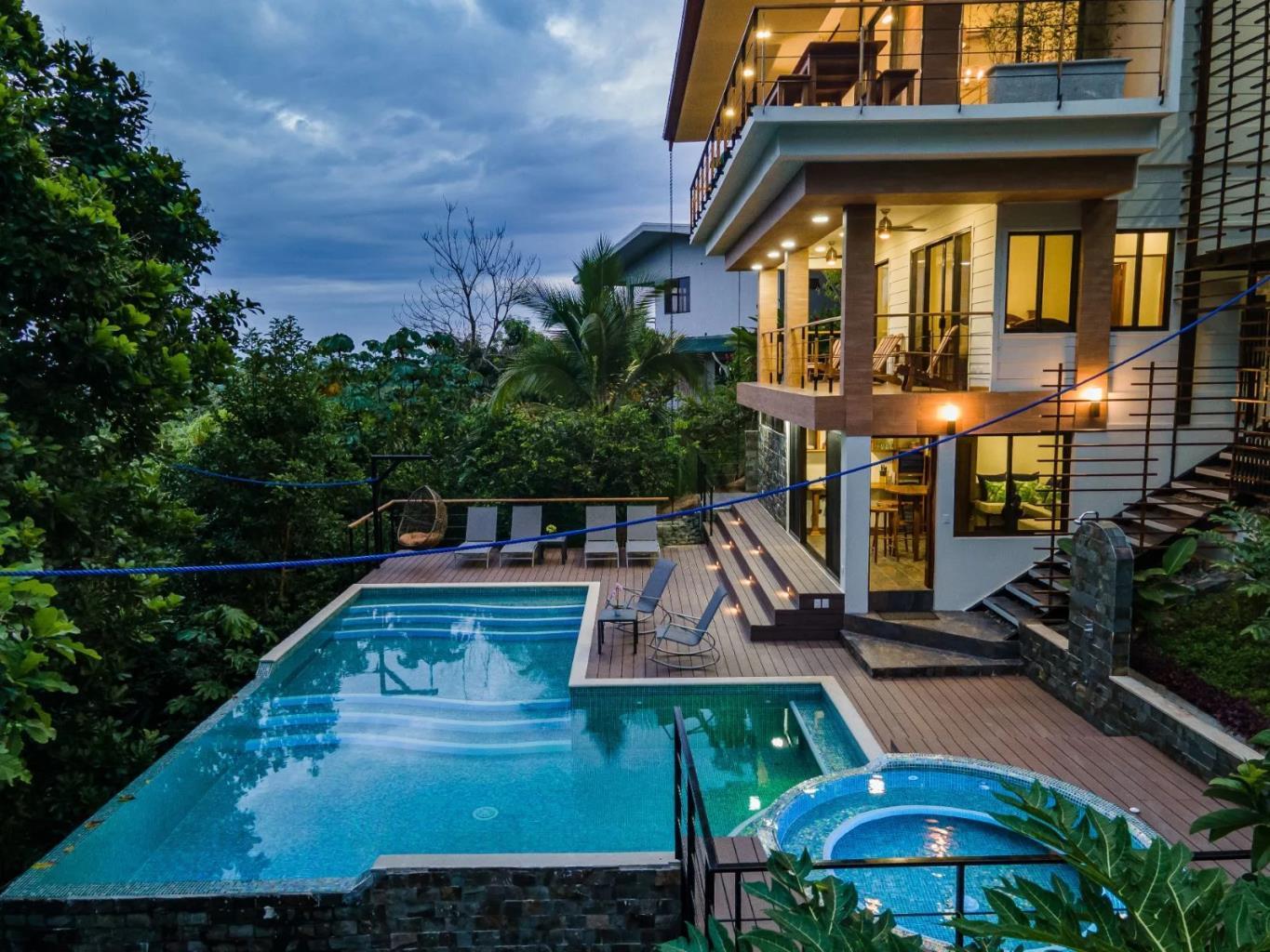 Jungle Luxury Home, Vacation Rental Right at the Heart of Manuel Antonio