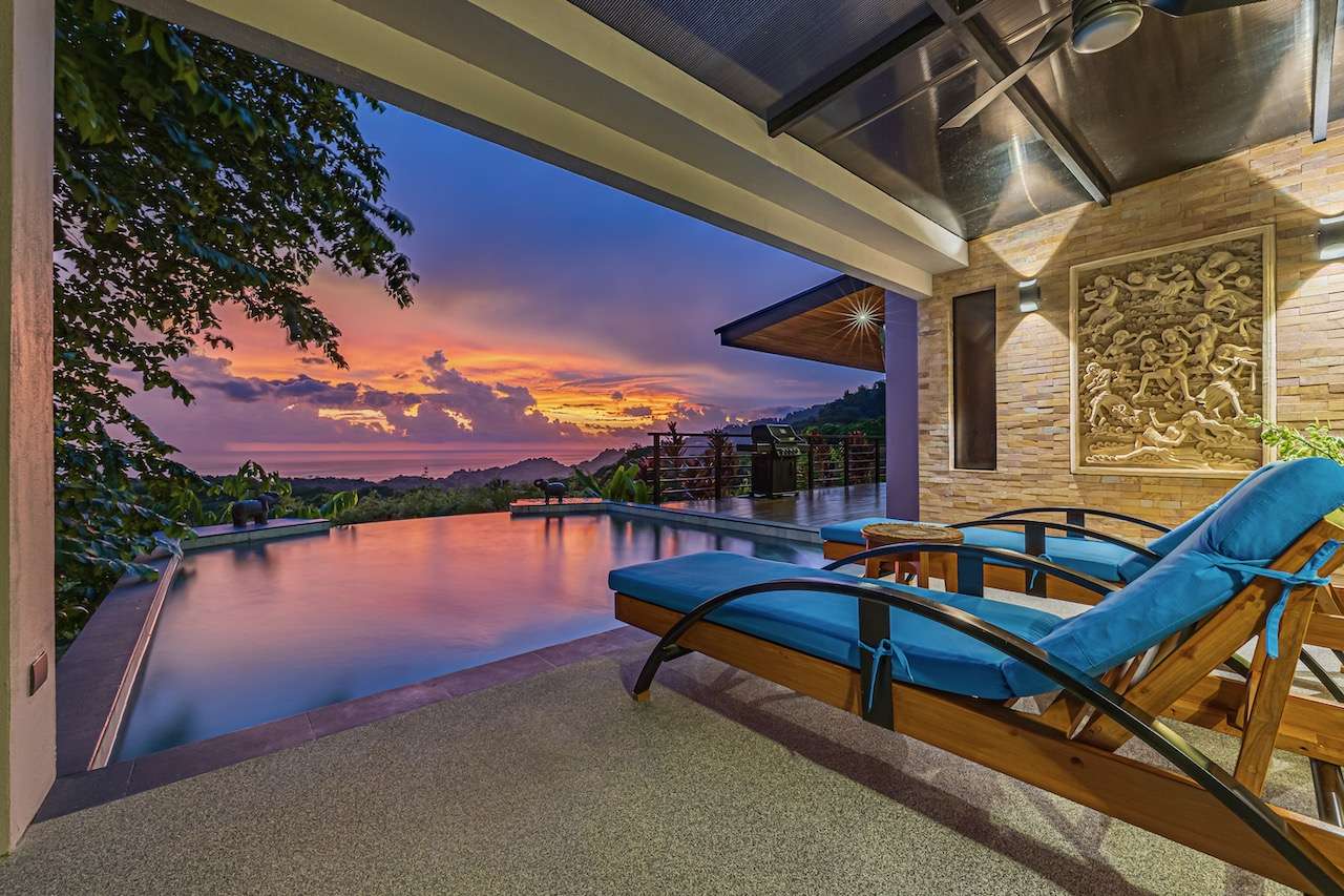 Casa Markissa: Luxury Oceanview Villa with Proven Rental Income.