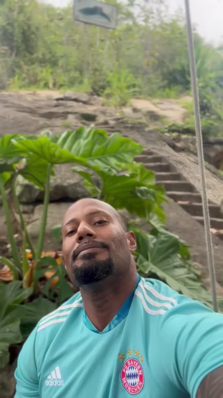 The Rock Brasileiro — vídeo de apresentação