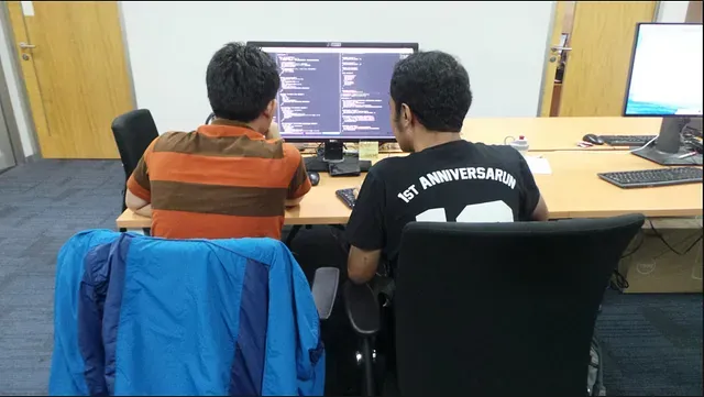 Apakah pair programming menyenangkan ?