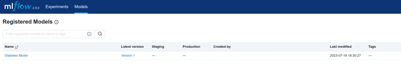 Create ML Workflows with MLflow and Docker