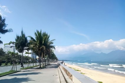 Nguyen Tat Thanh Beach