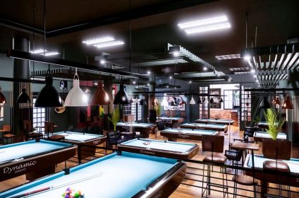 AZCOM Billiard Club