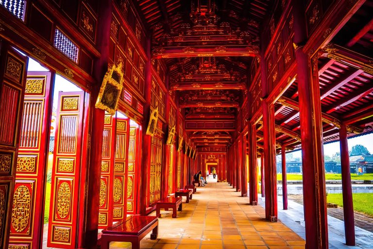 Hue 4 - Vietnam - Reisehelfer Attraktionen und Sehenswürdigkeiten Hue - Hue, Vietnam - Travel S Helper