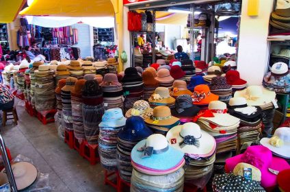 Binh Tay Market